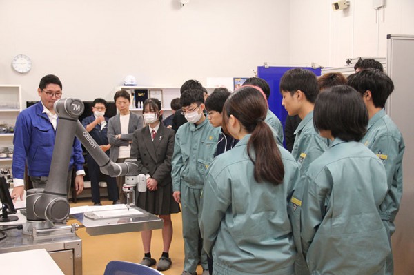 ロボットアイデア甲子園2026 セミナー・見学会を開催しました